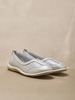 Ballerines dessus cuir perforé Femme Ballerines