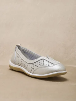 Ballerines dessus cuir perforé Femme Ballerines