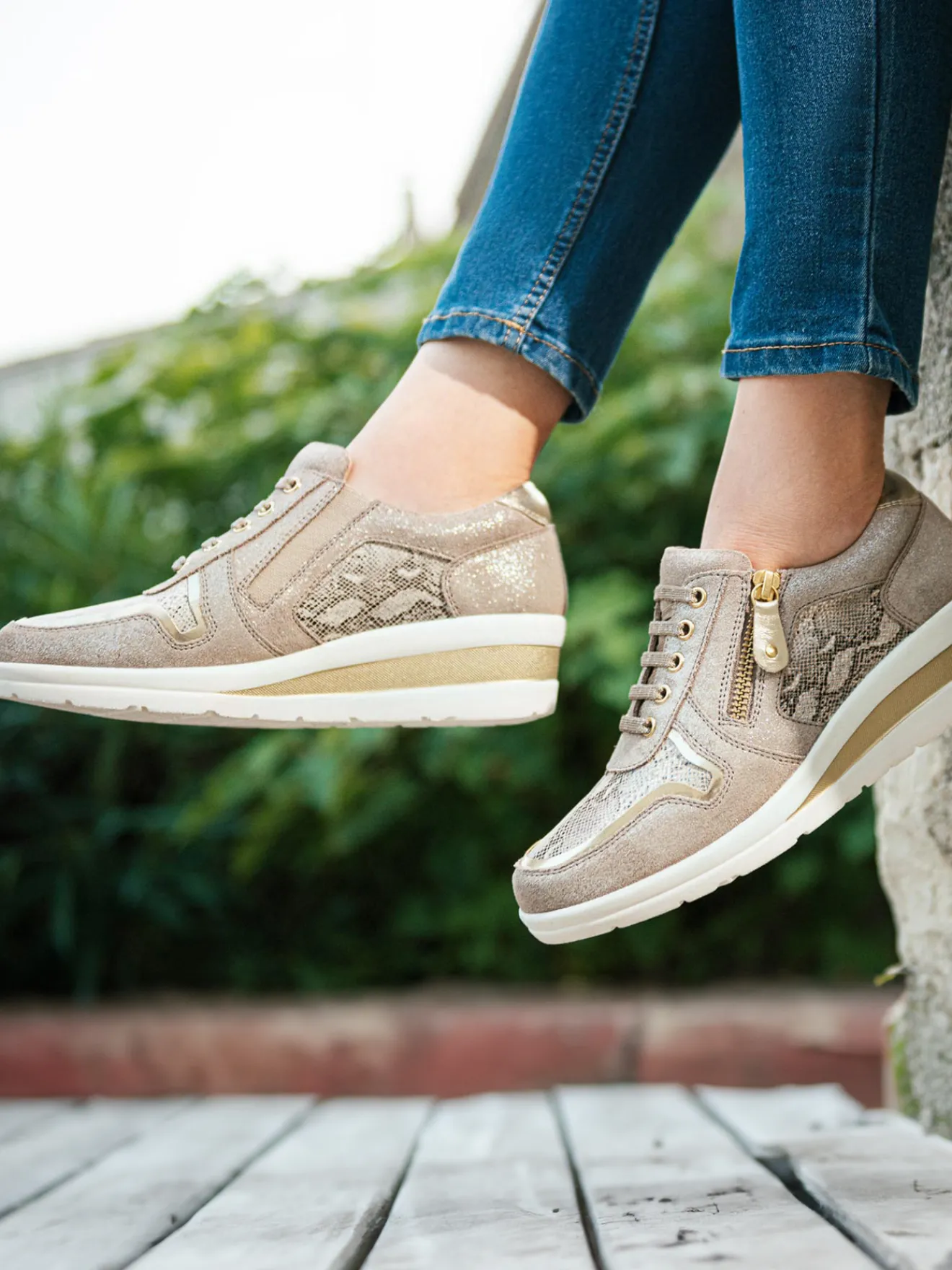 Sale Baskets cuir à aérosemelle® Femme Baskets, Derbies