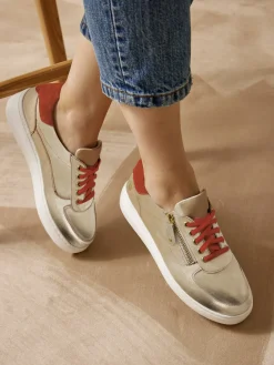 Sale Baskets zippées et lacées Femme Baskets, Derbies