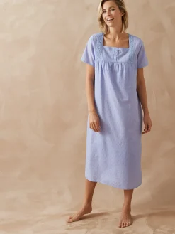 Online Chemise de nuit plumetis Chemise De Nuit