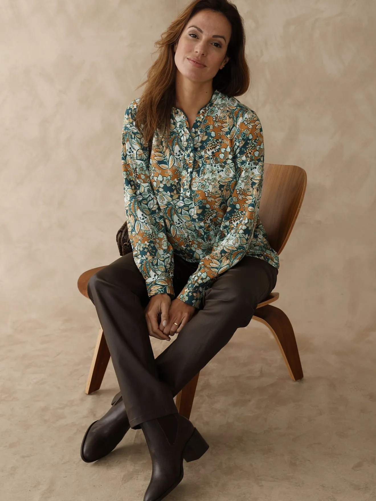 New Chemisier en crêpe col montant volanté Femme Tunique|Chemisier, Blouse