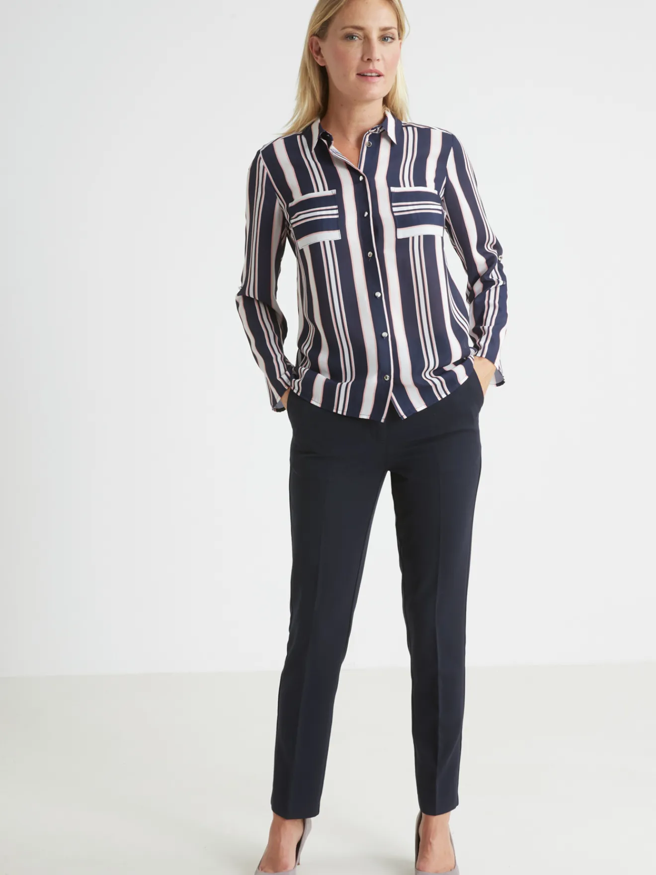 Clearance Chemisier fluide long. 65cm Femme Chemisier, Blouse