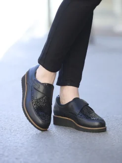Discount Derbies à scratch tout cuir Femme Baskets, Derbies