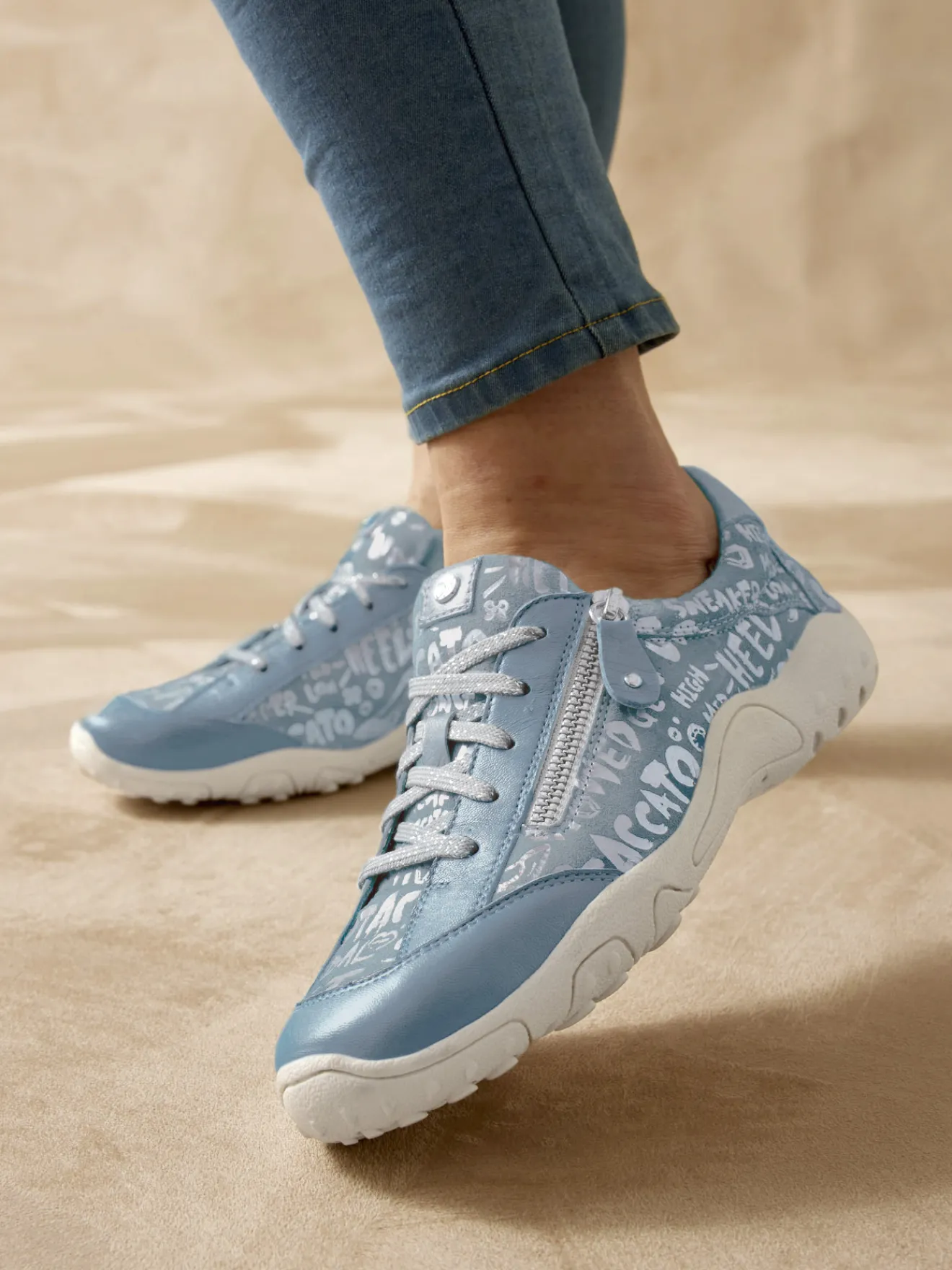 Hot Derbies cuir motifs brillants Femme Baskets, Derbies