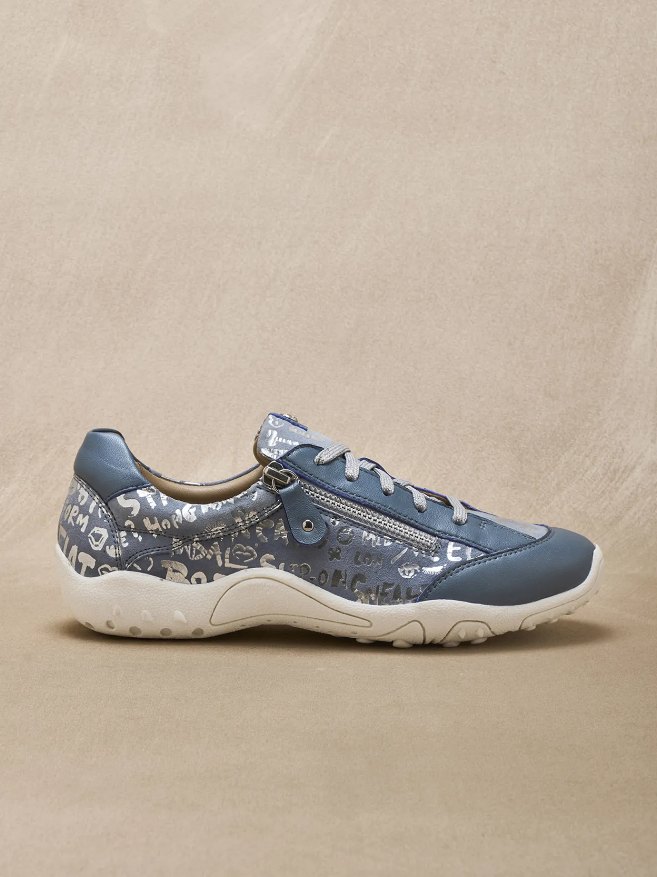 Hot Derbies cuir motifs brillants Femme Baskets, Derbies