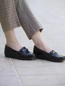 Online Mocassins boucle étrier grande largeur Femme Mocassins, Sans-Gênes