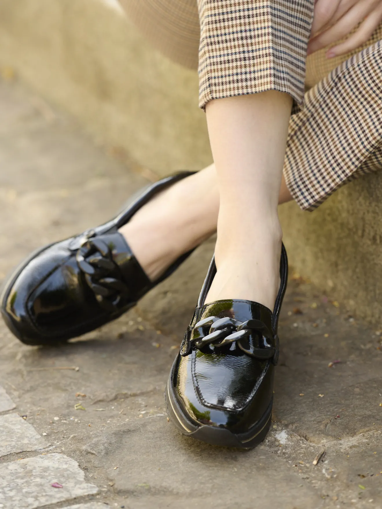 Best Mocassins cuir large chaînette fantaisie Femme Mocassins, Sans-Gênes