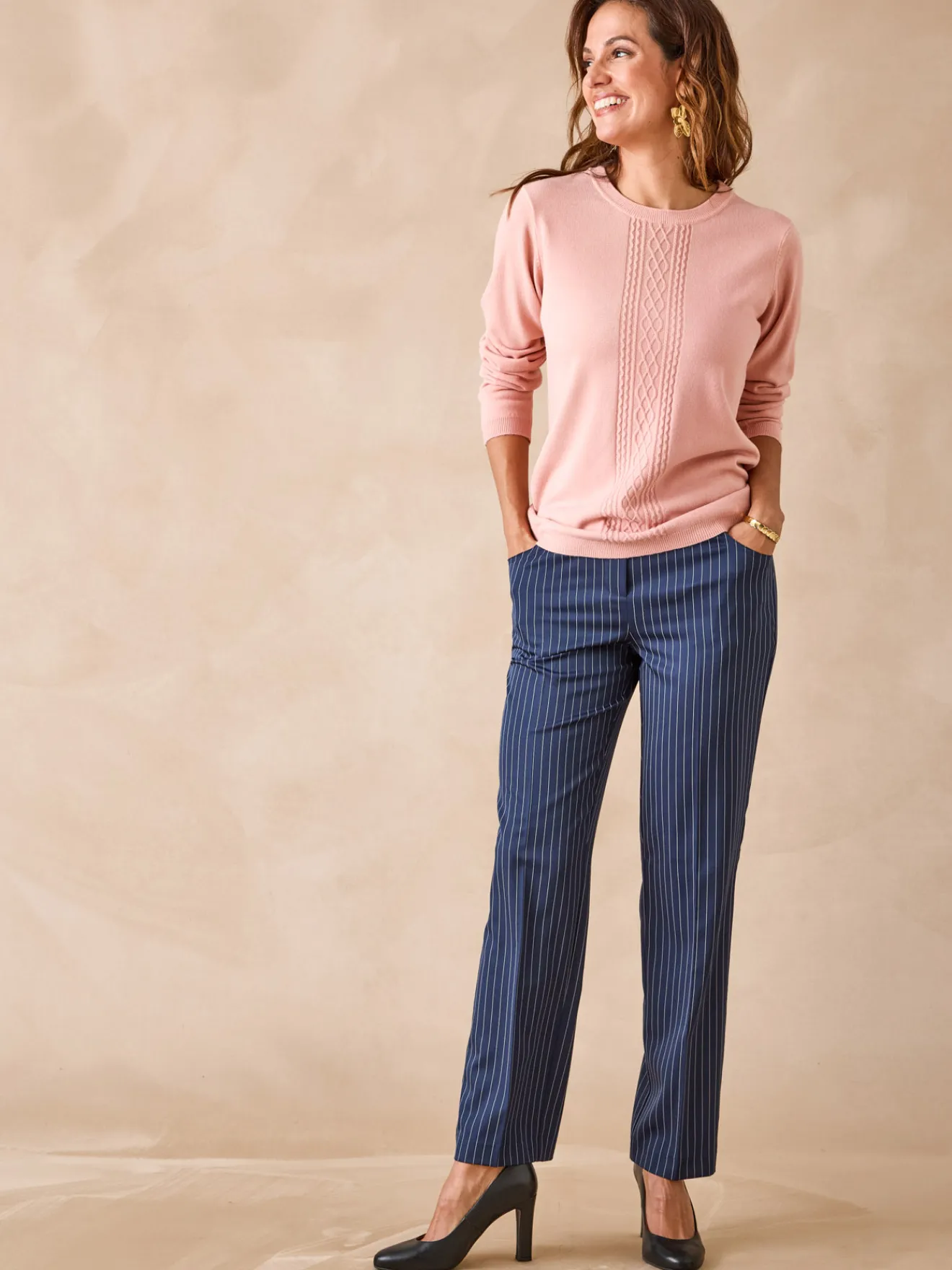 Hot Pull jeux de mailles et torsades Femme Pull