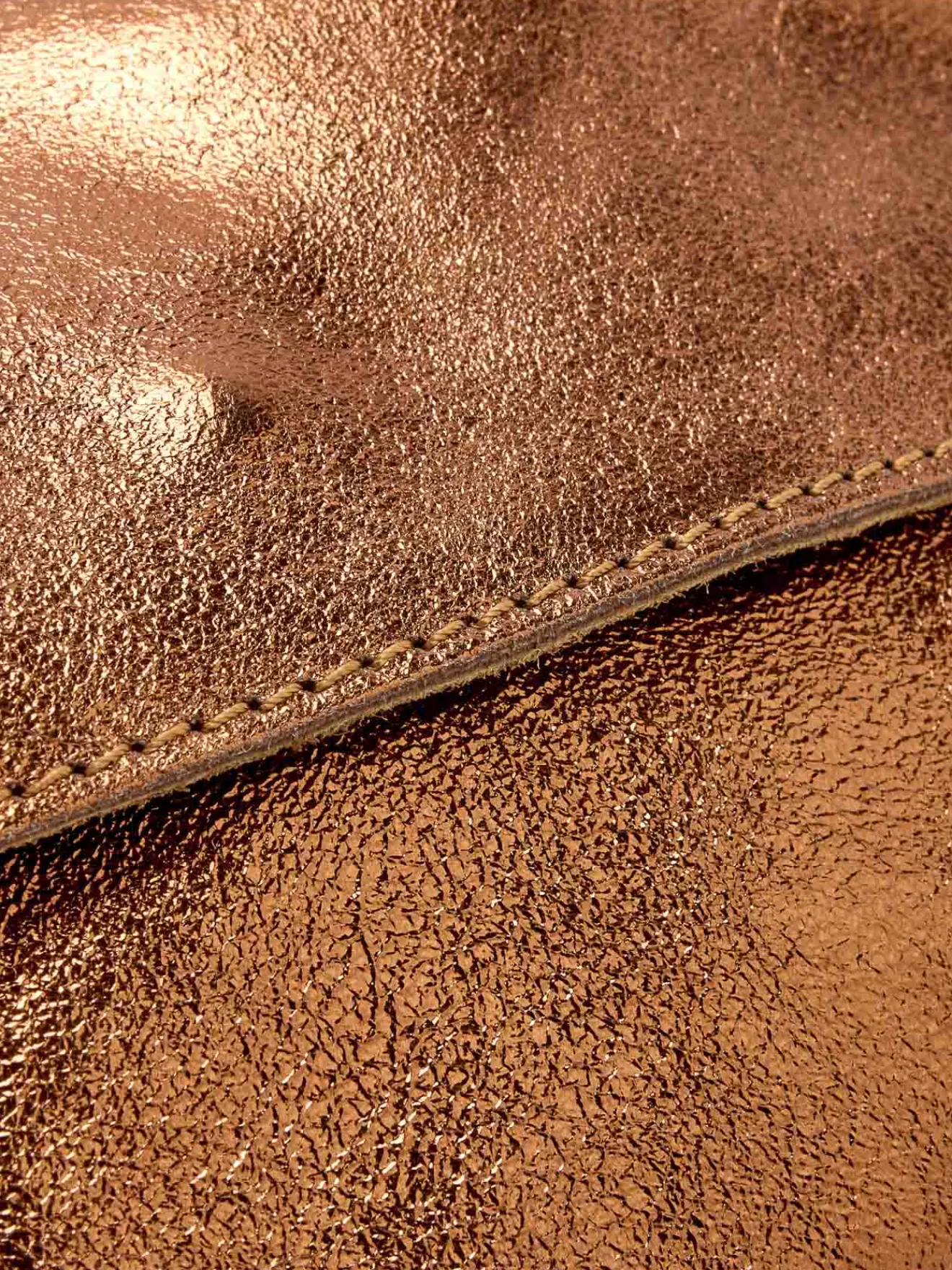 Sale Sac pochette en cuir à bandoulière Femme Accessoires Et Bijoux