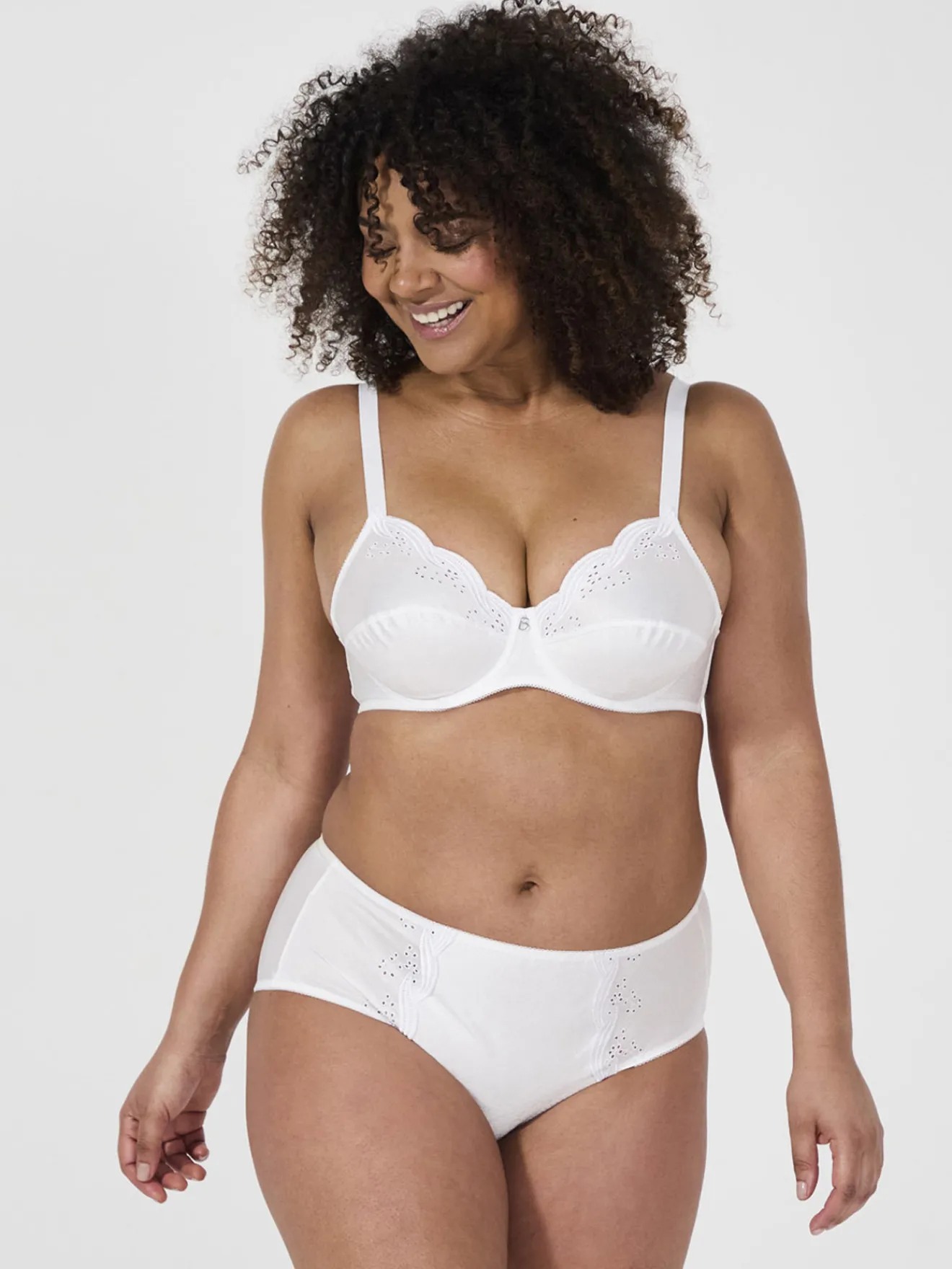 Outlet Soutien-gorge Emily à armatures. Avec Armatures