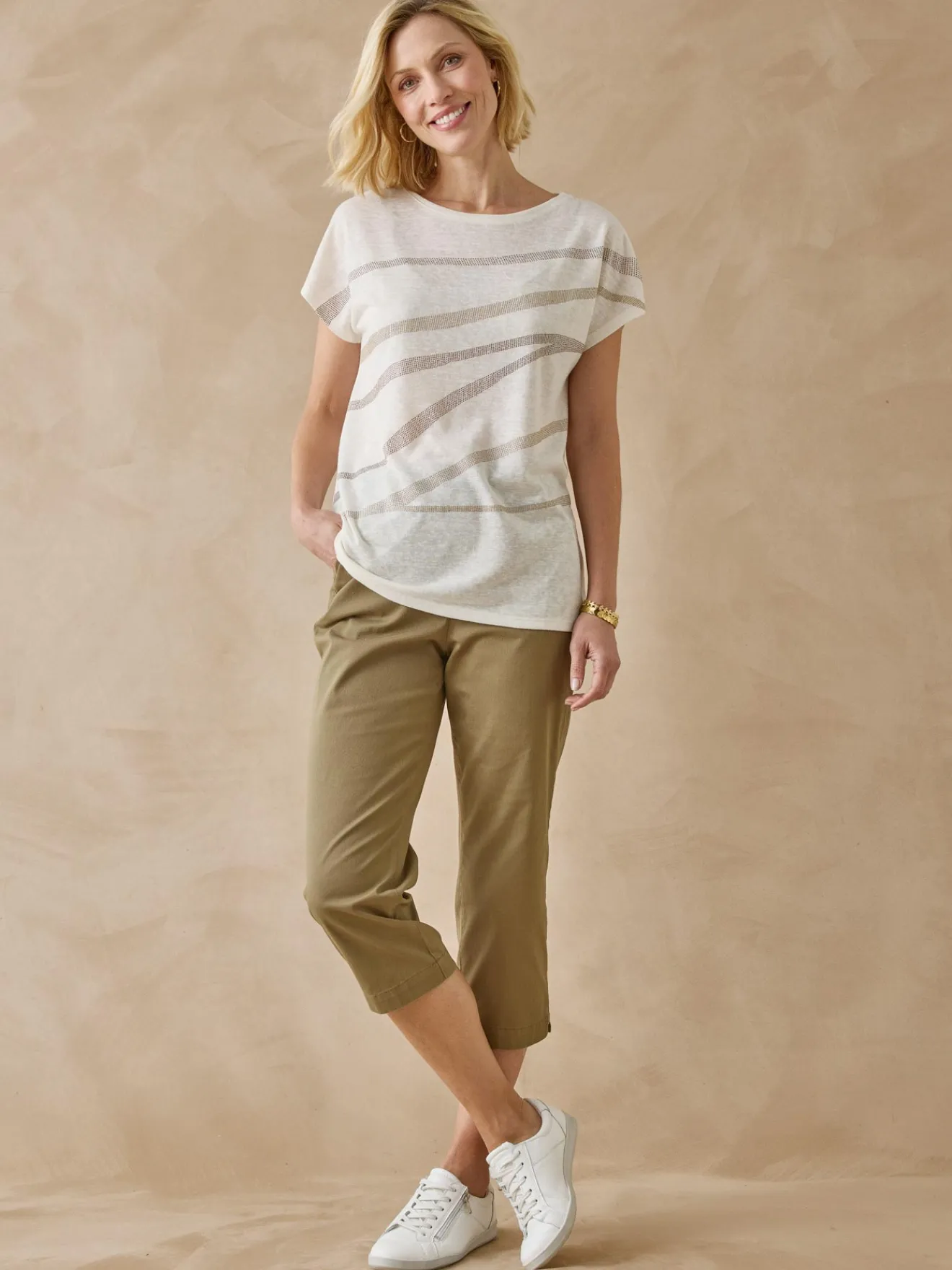 Hot Tee-shirt manches T détails strass Femme T-Shirt